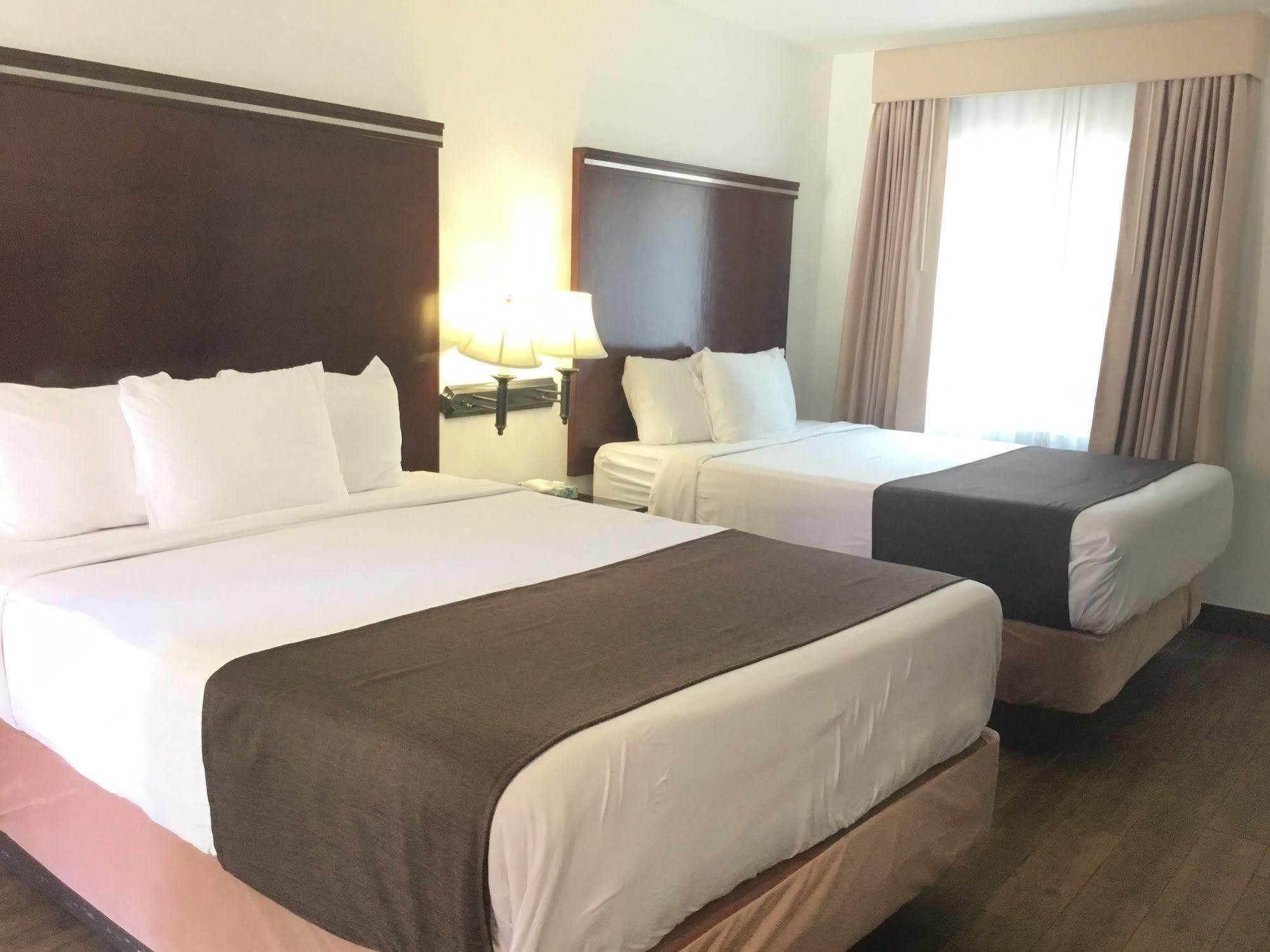 圣地亚哥市中心旅馆 外观 照片